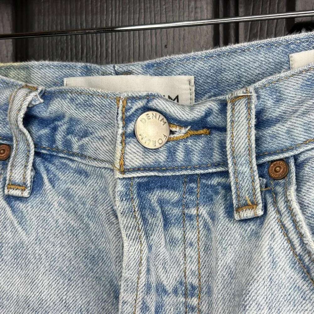 Denim Forum The BF Boyfriend High Rise Loose 28L Size 29 Light Wash - Picture 2 of 15